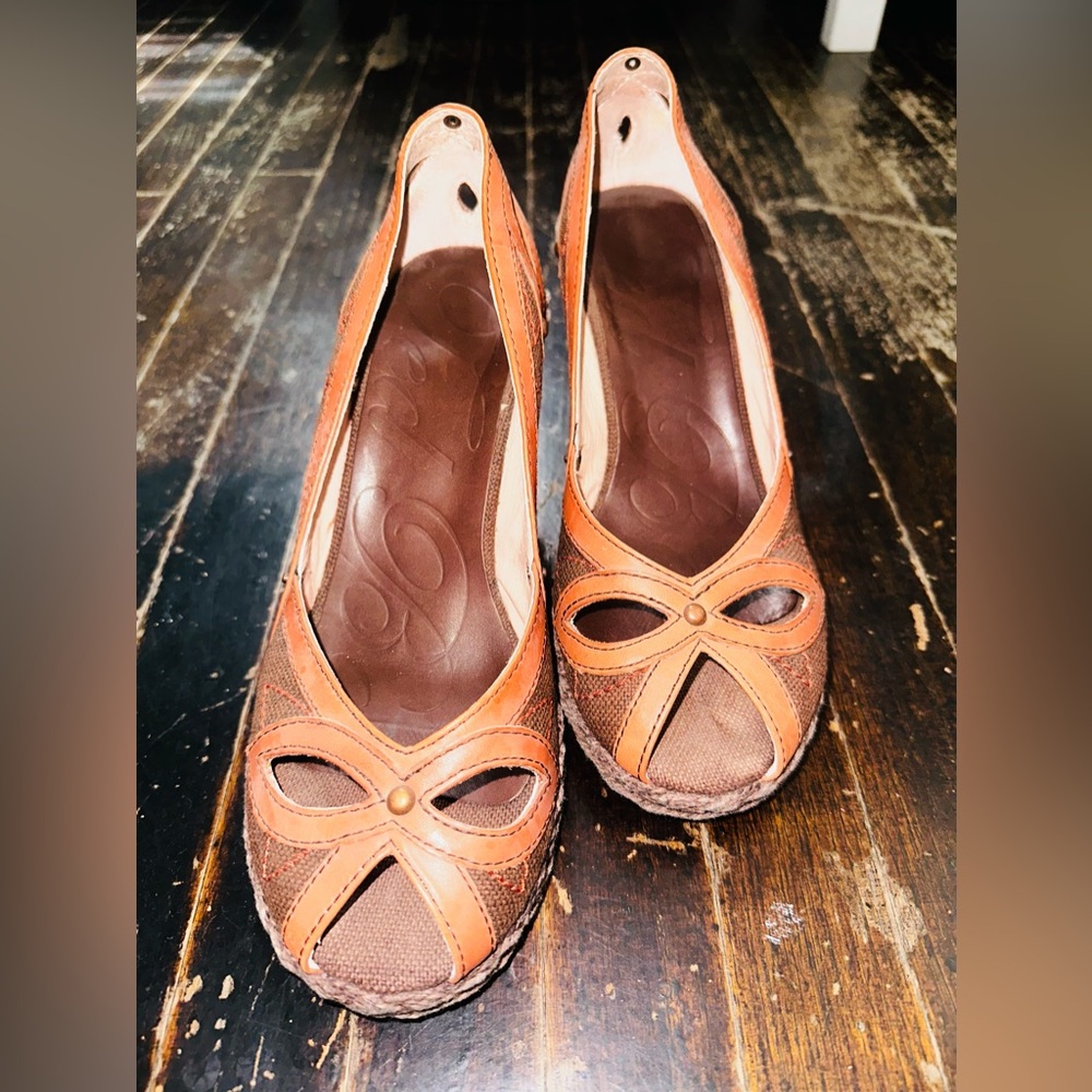 Ted Baker wedges size 40 or 9
